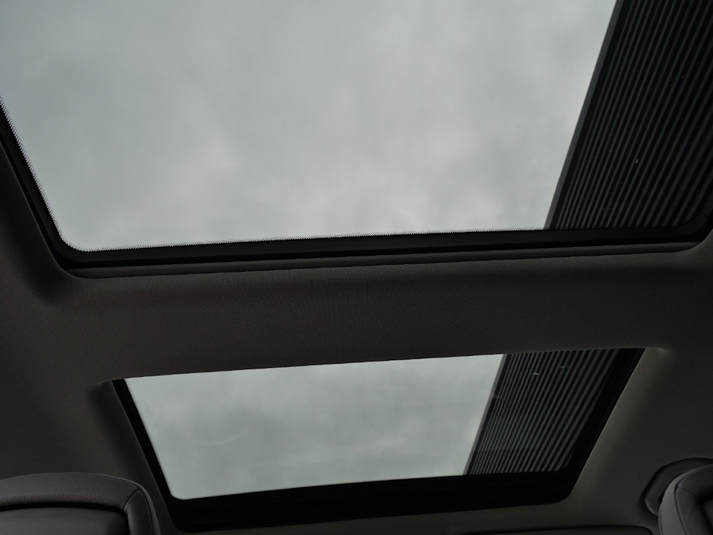 Thumbnail: 2010 Mercedes-Benz GLK - 16