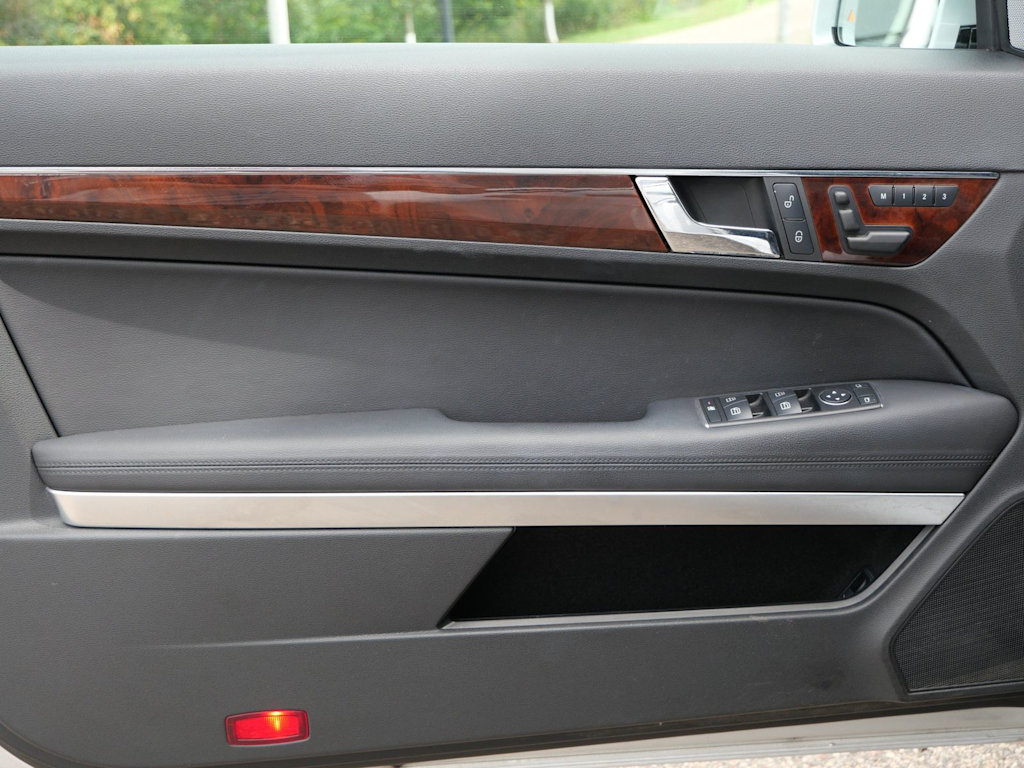 Thumbnail: 2013 Mercedes-Benz E-Class - 14