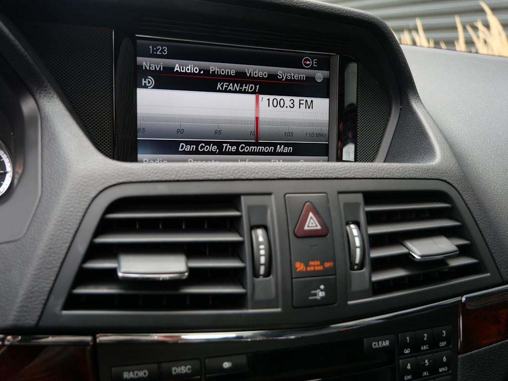 Thumbnail: 2013 Mercedes-Benz E-Class - 9