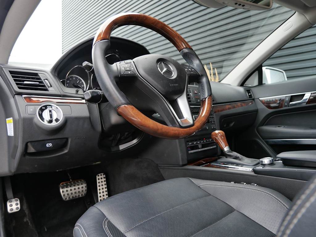 Thumbnail: 2013 Mercedes-Benz E-Class - 2
