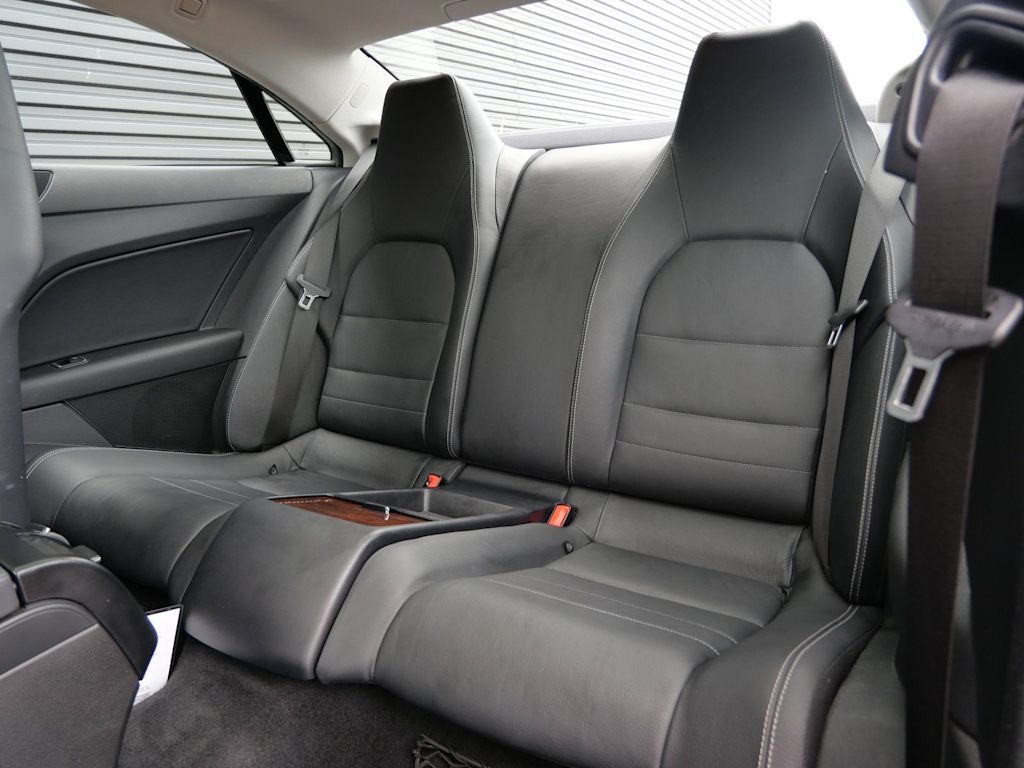 Thumbnail: 2013 Mercedes-Benz E-Class - 8