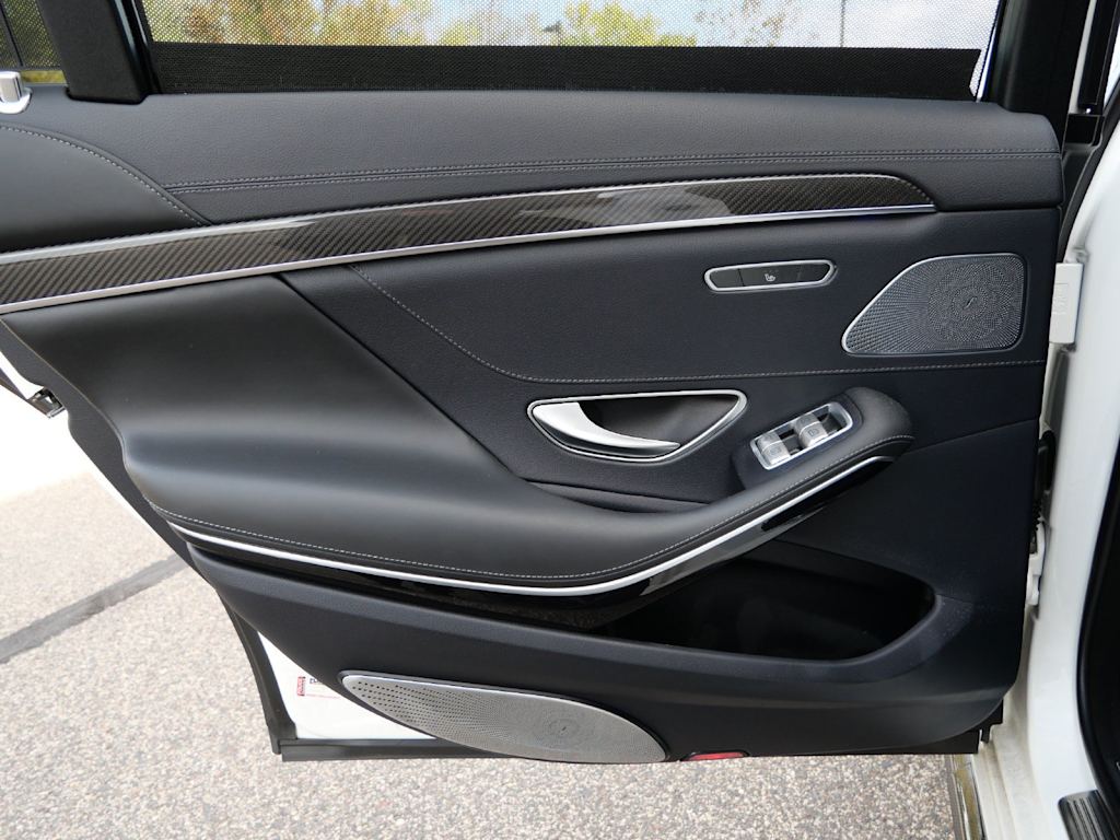 Thumbnail: 2017 Mercedes-Benz S-Class - 13
