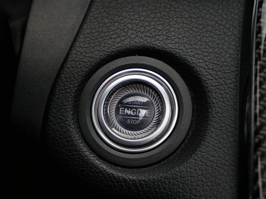 Thumbnail: 2019 Mercedes-Benz C-Class - 24