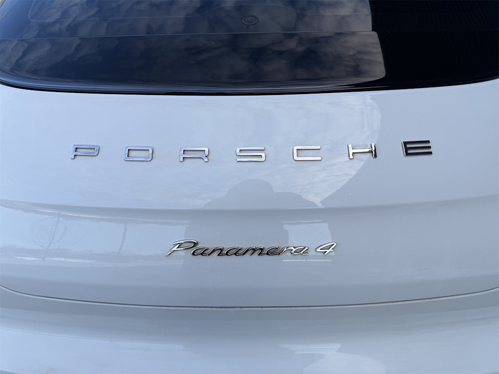 Thumbnail: 2016 Porsche Panamera - 7