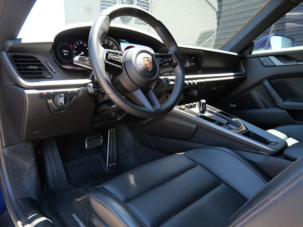 Thumbnail: 2023 Porsche 911 - 2