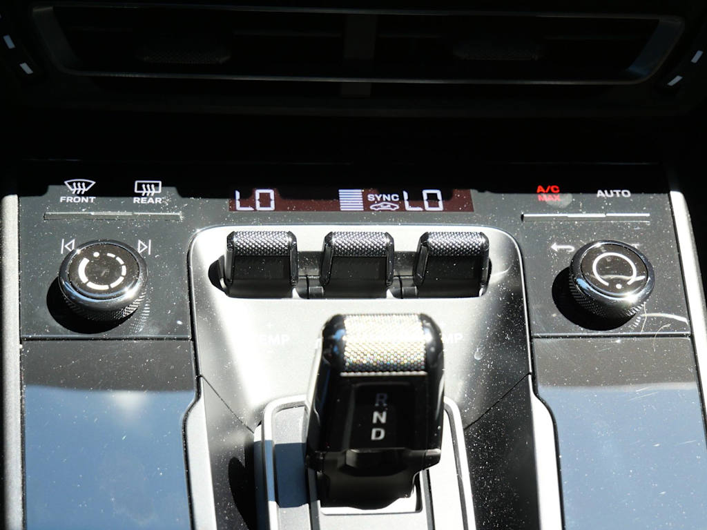 Thumbnail: 2023 Porsche 911 - 18