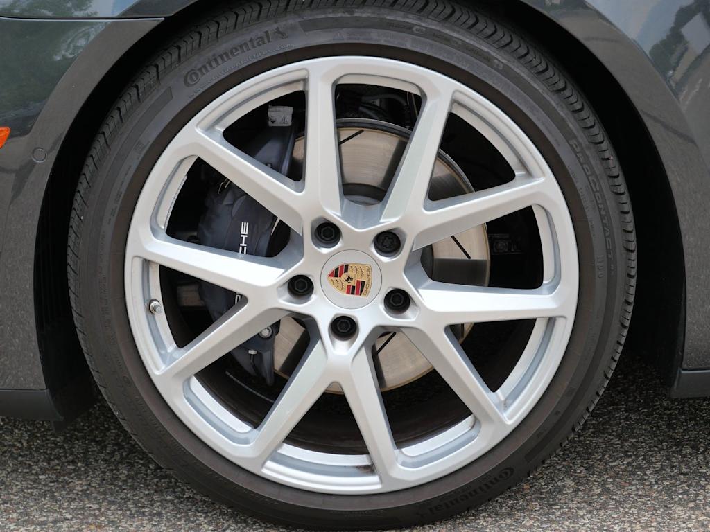 Thumbnail: 2025 Porsche Panamera - 4