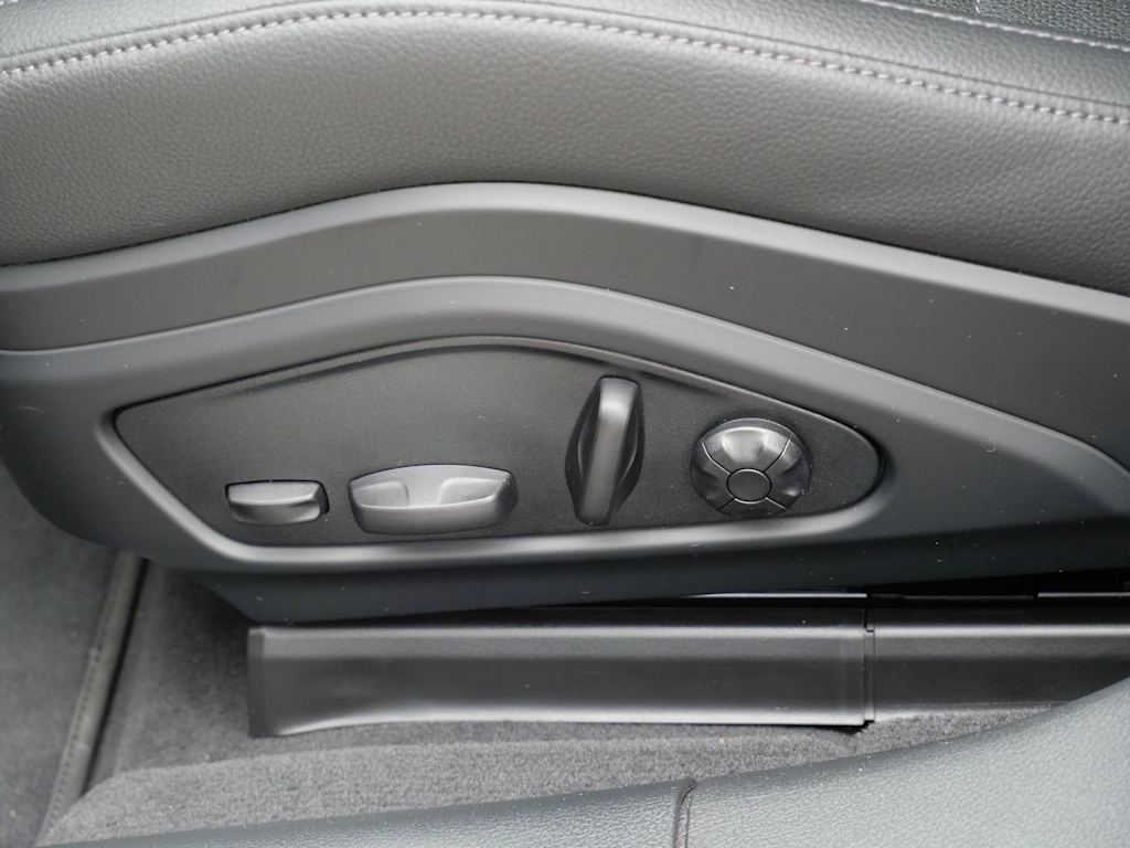 Thumbnail: 2025 Porsche Panamera - 14