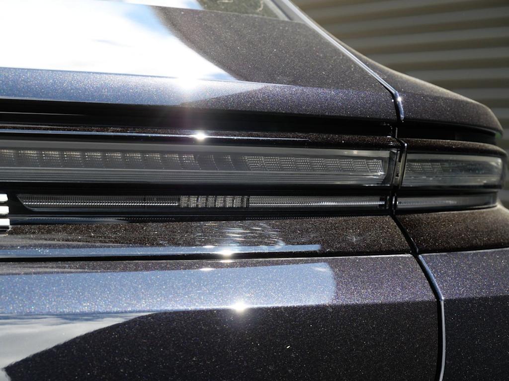 Thumbnail: 2026 Porsche Panamera - 11