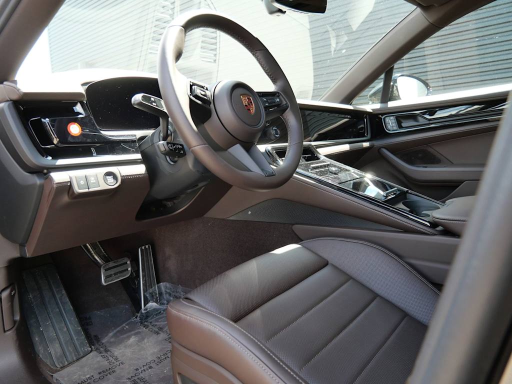Thumbnail: 2026 Porsche Panamera - 2
