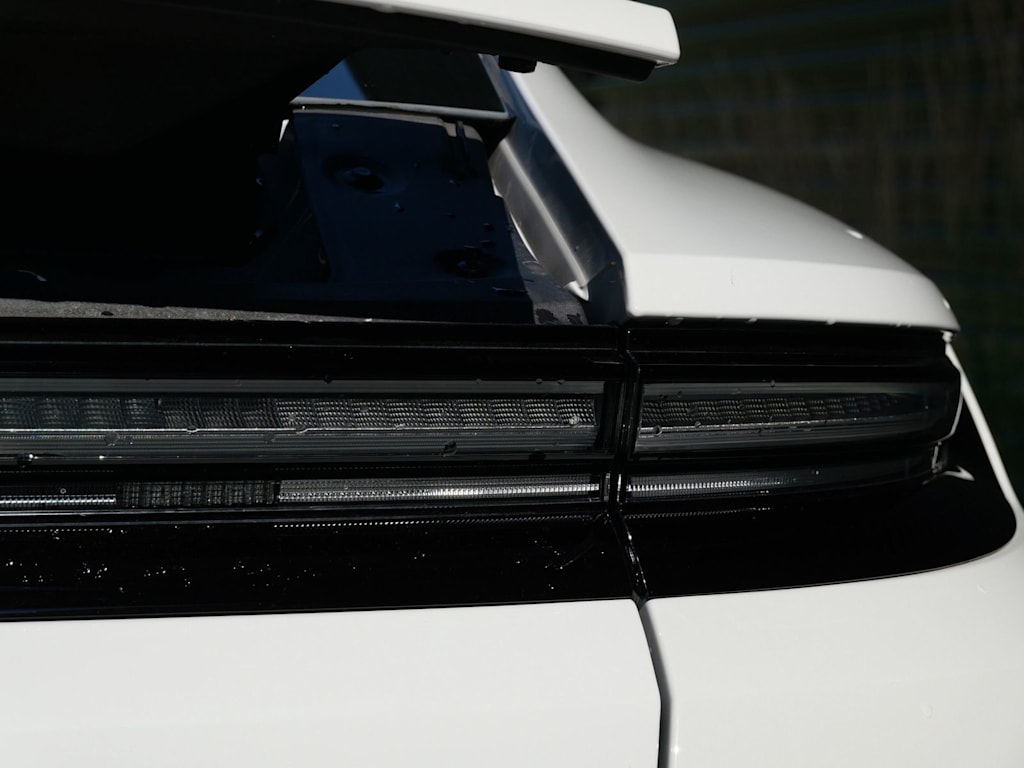 Thumbnail: 2025 Porsche Panamera - 9