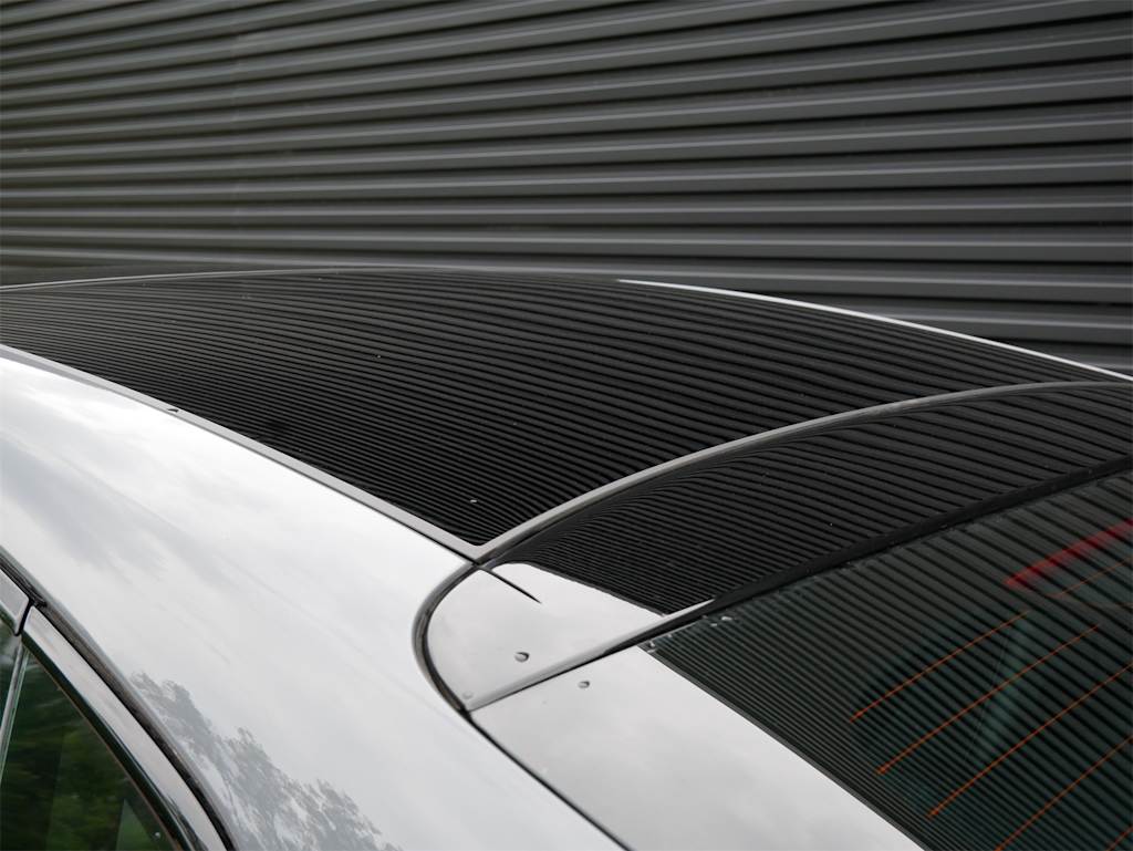 Thumbnail: 2025 Porsche Panamera - 24