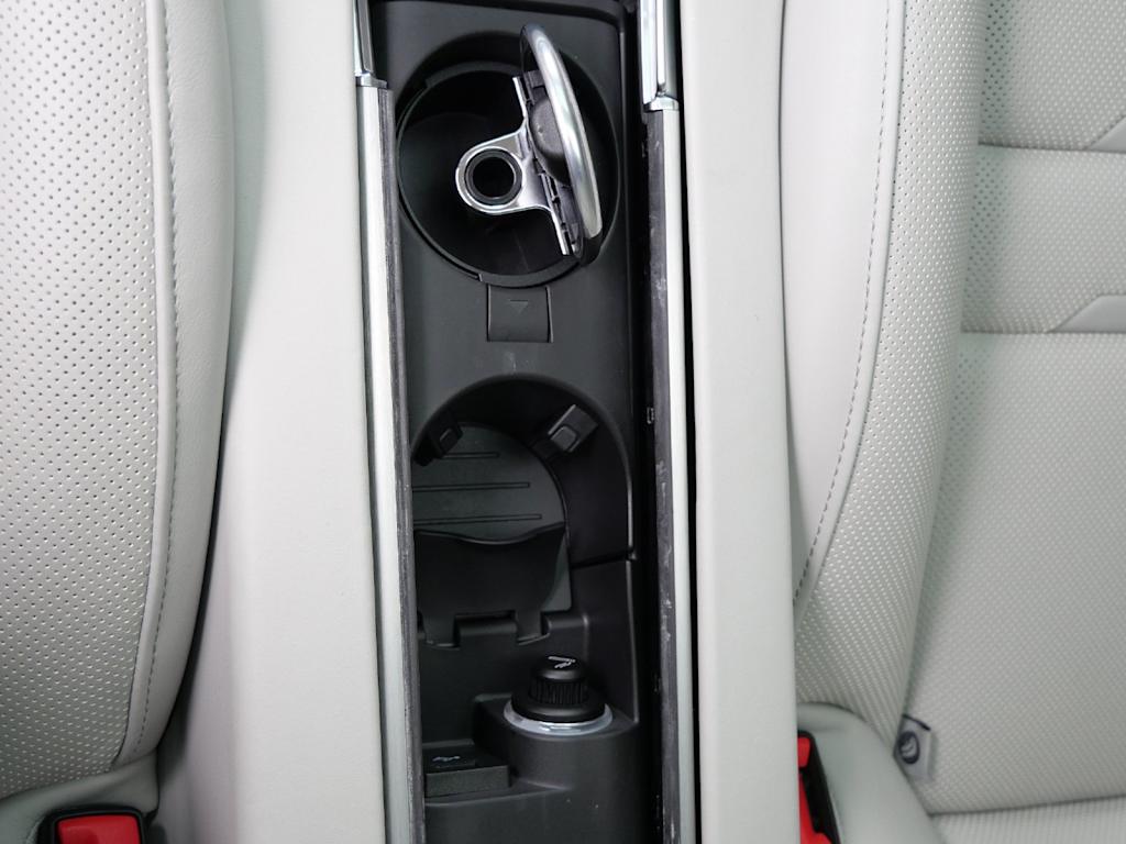 Thumbnail: 2018 Porsche Panamera - 10