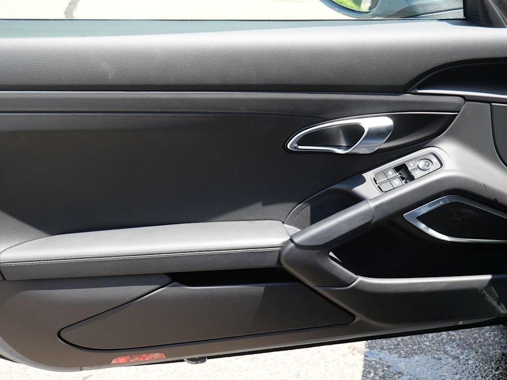 Thumbnail: 2025 Porsche 718 Cayman - 13