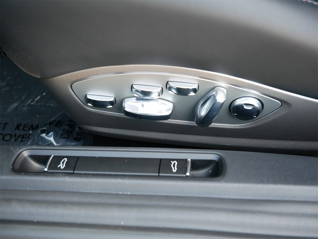 Thumbnail: 2025 Porsche 718 Cayman - 14