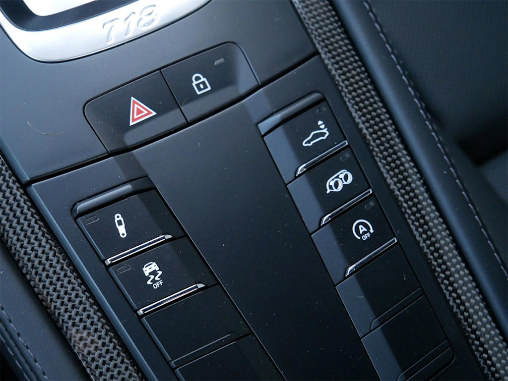 Thumbnail: 2025 Porsche 718 Cayman - 17