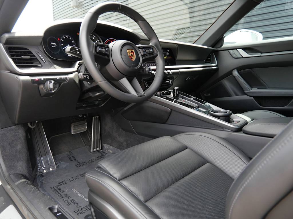 Thumbnail: 2022 Porsche 911 - 2