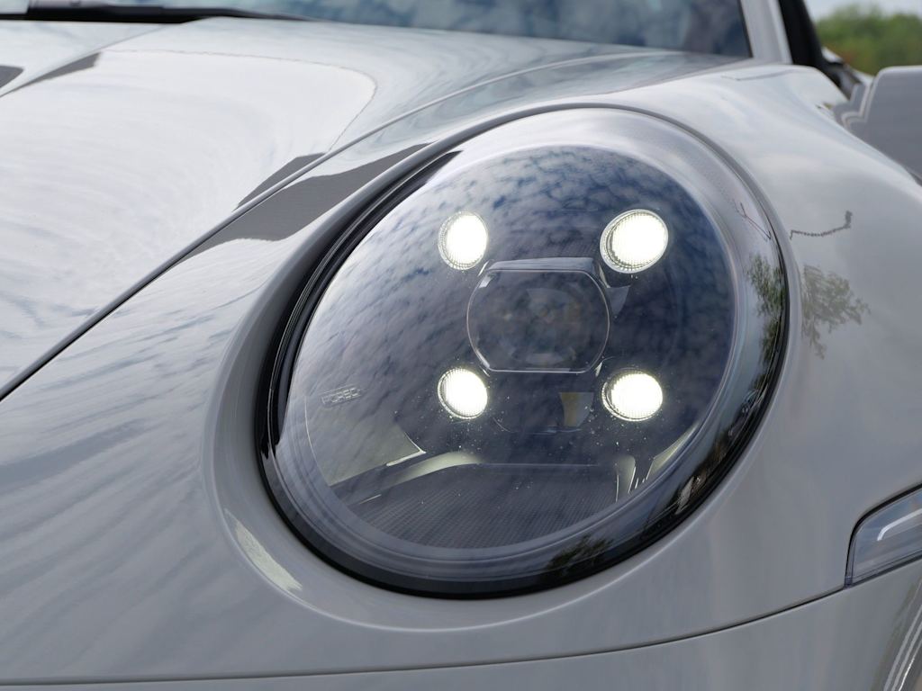 Thumbnail: 2023 Porsche 911 - 11