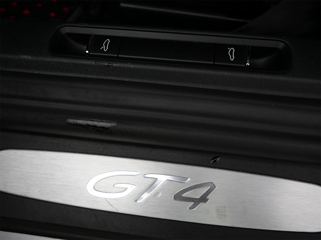 Thumbnail: 2021 Porsche 718 Cayman - 16