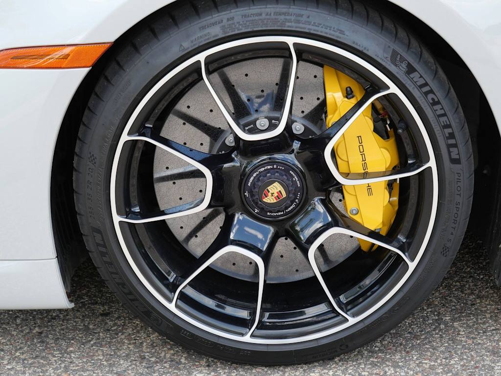 Thumbnail: 2023 Porsche 911 - 6