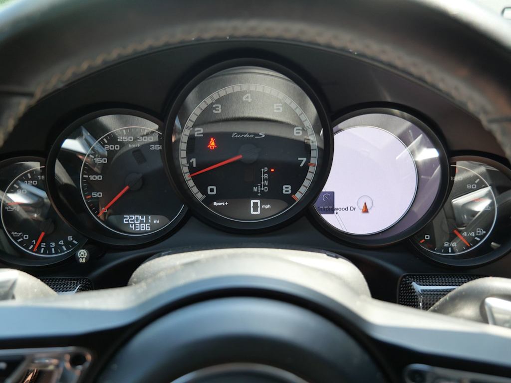 Thumbnail: 2018 Porsche 911 - 18