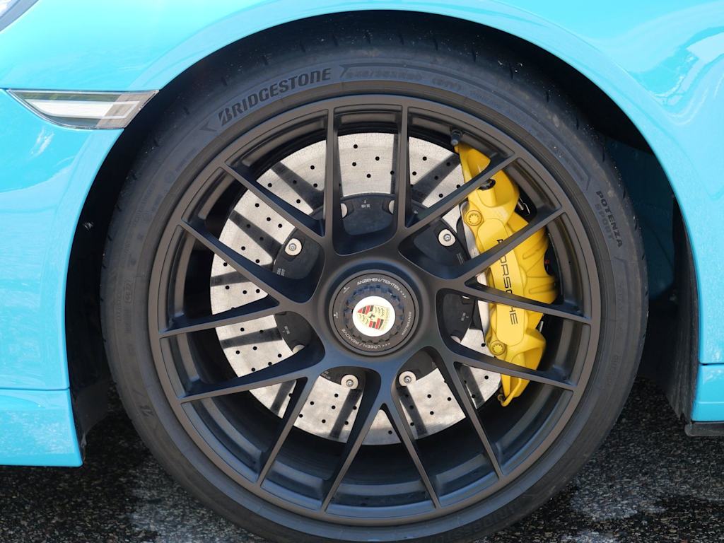 Thumbnail: 2018 Porsche 911 - 5