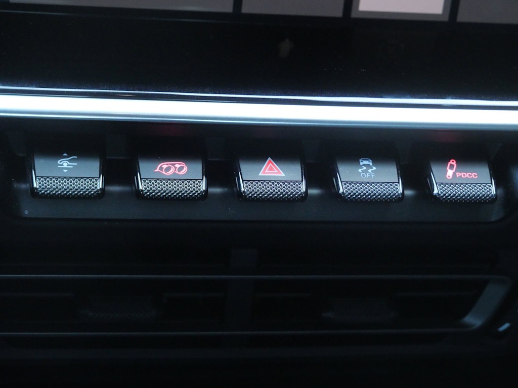 Thumbnail: 2021 Porsche 911 - 22