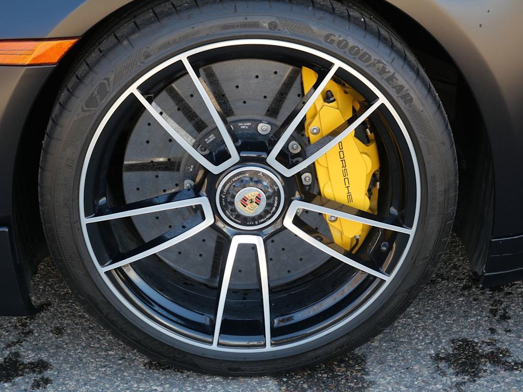 Thumbnail: 2021 Porsche 911 - 4