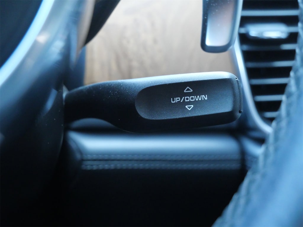 Thumbnail: 2016 Porsche Panamera - 22