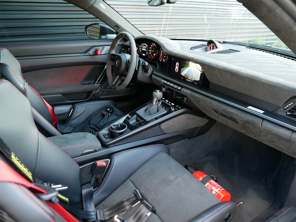 Thumbnail: 2024 Porsche 911 - 7