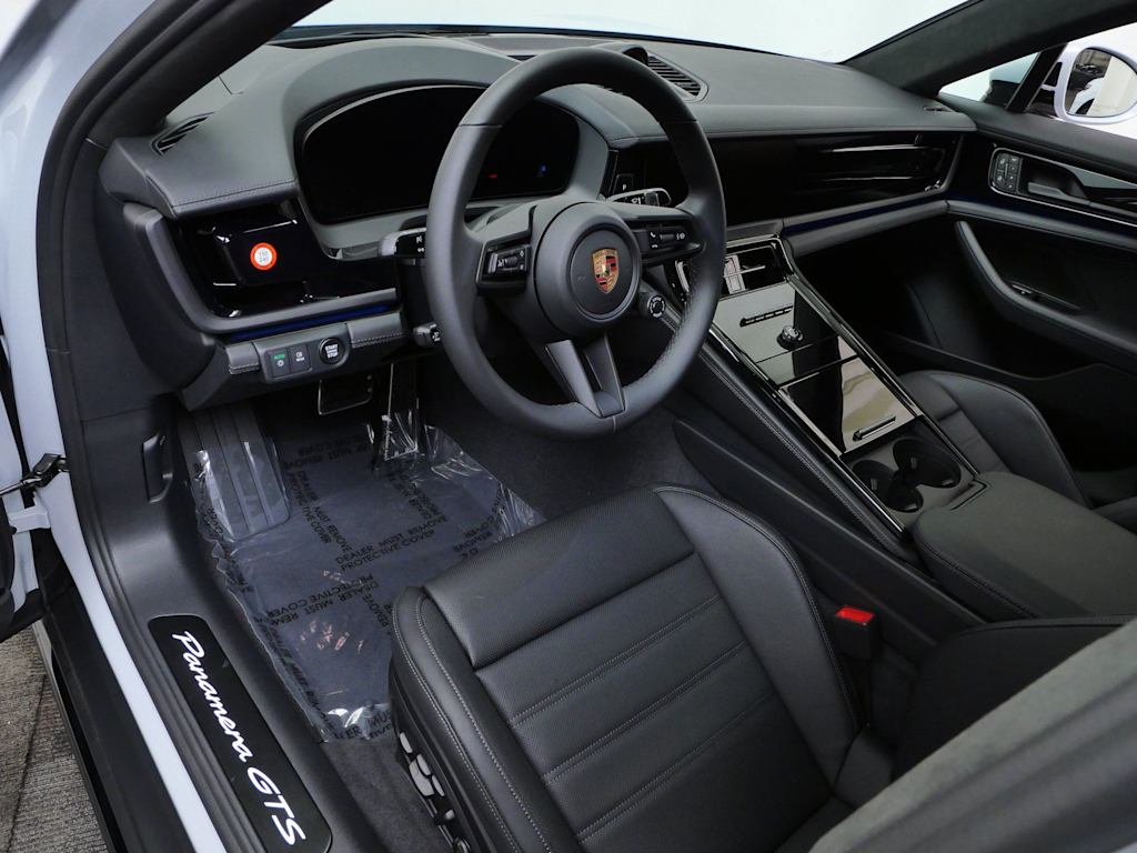 Thumbnail: 2026 Porsche Panamera - 2