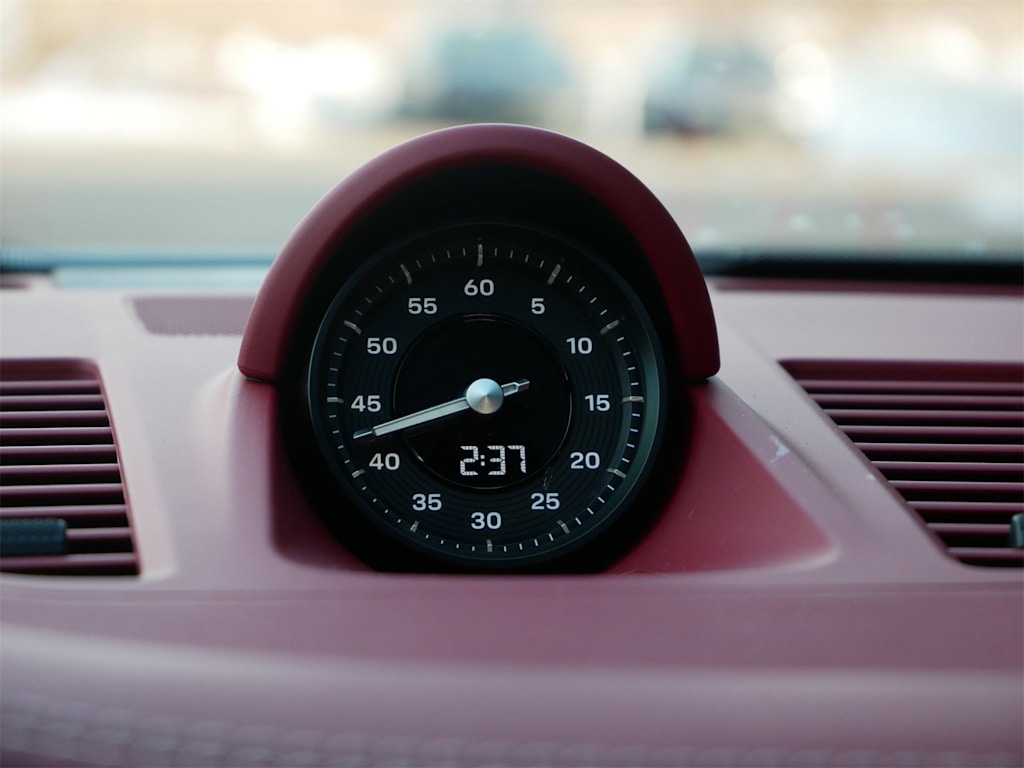 Thumbnail: 2026 Porsche 911 - 11