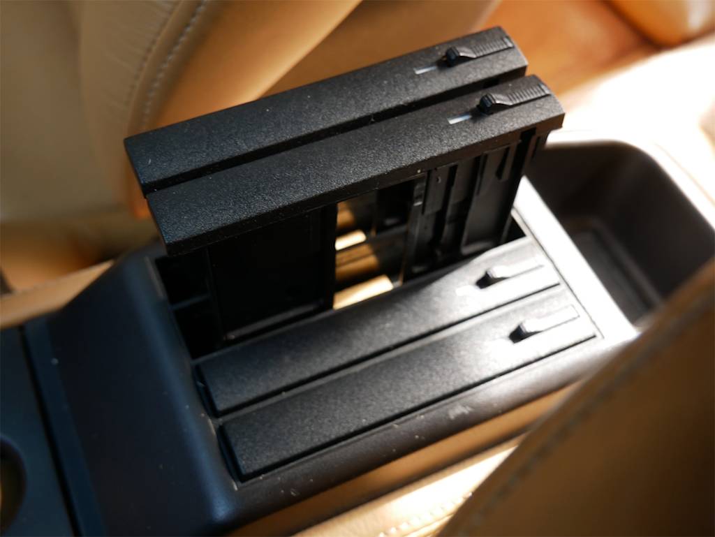 Thumbnail: 1996 Porsche 911 - 24