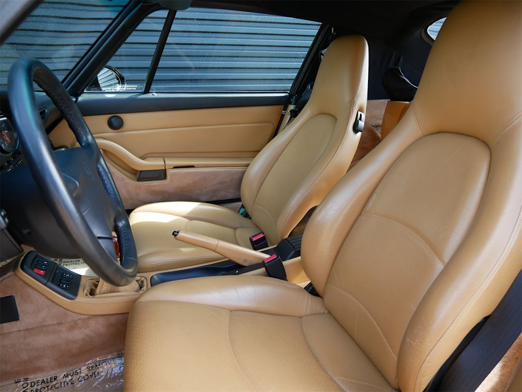 Thumbnail: 1996 Porsche 911 - 7