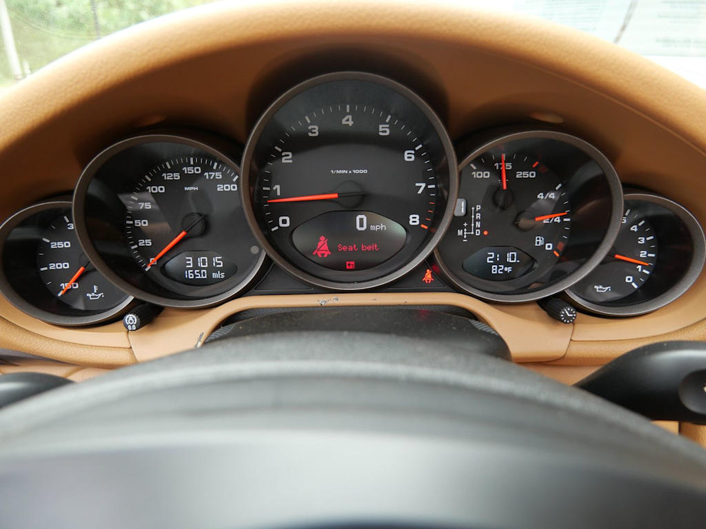 Thumbnail: 2011 Porsche 911 - 9