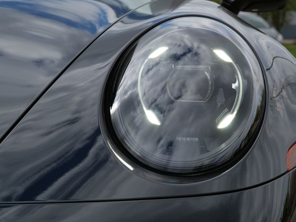 Thumbnail: 2025 Porsche 911 - 5