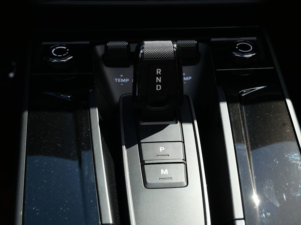 Thumbnail: 2026 Porsche 911 - 17