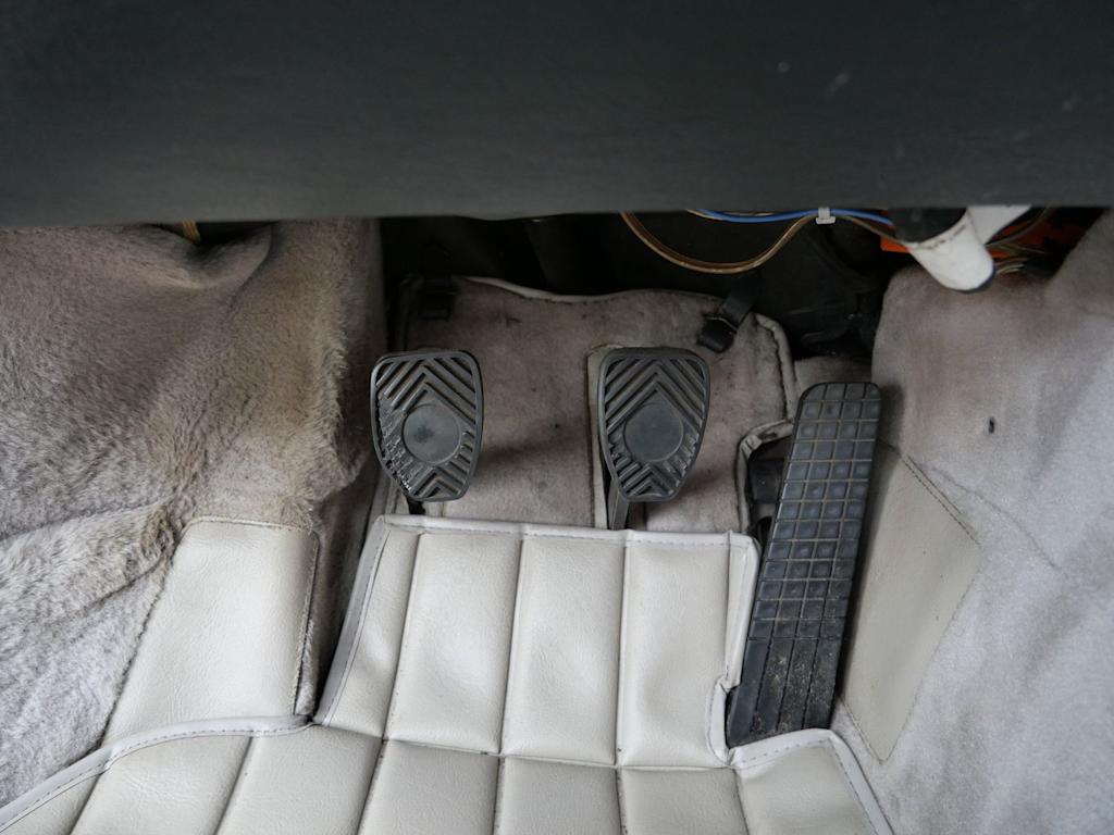 Thumbnail: 1990 Porsche 911 - 16