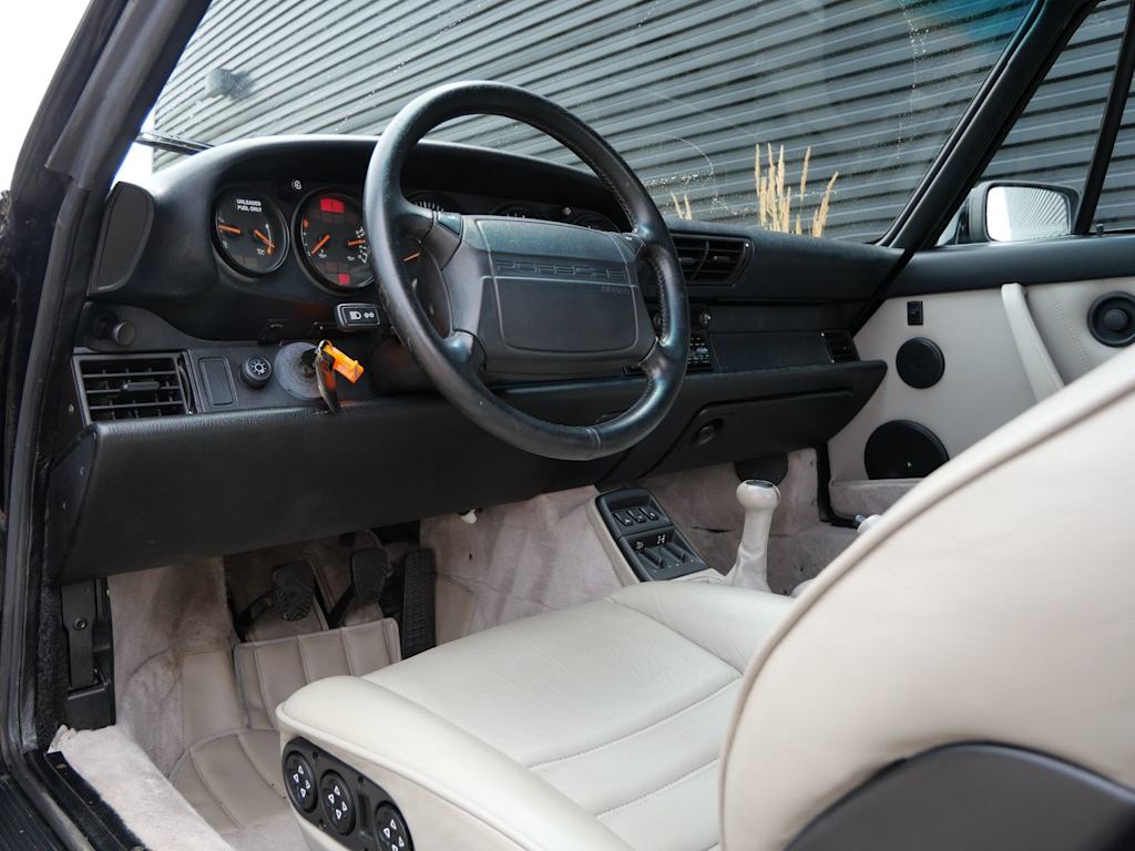 Thumbnail: 1990 Porsche 911 - 2