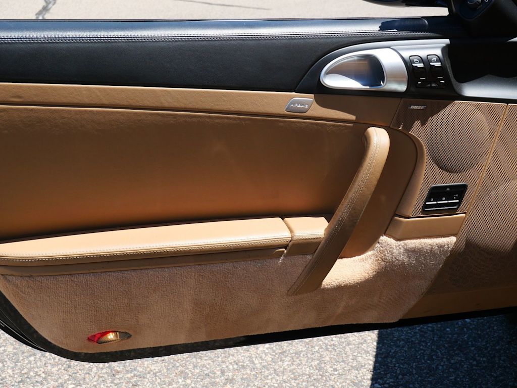 Thumbnail: 2008 Porsche 911 - 13