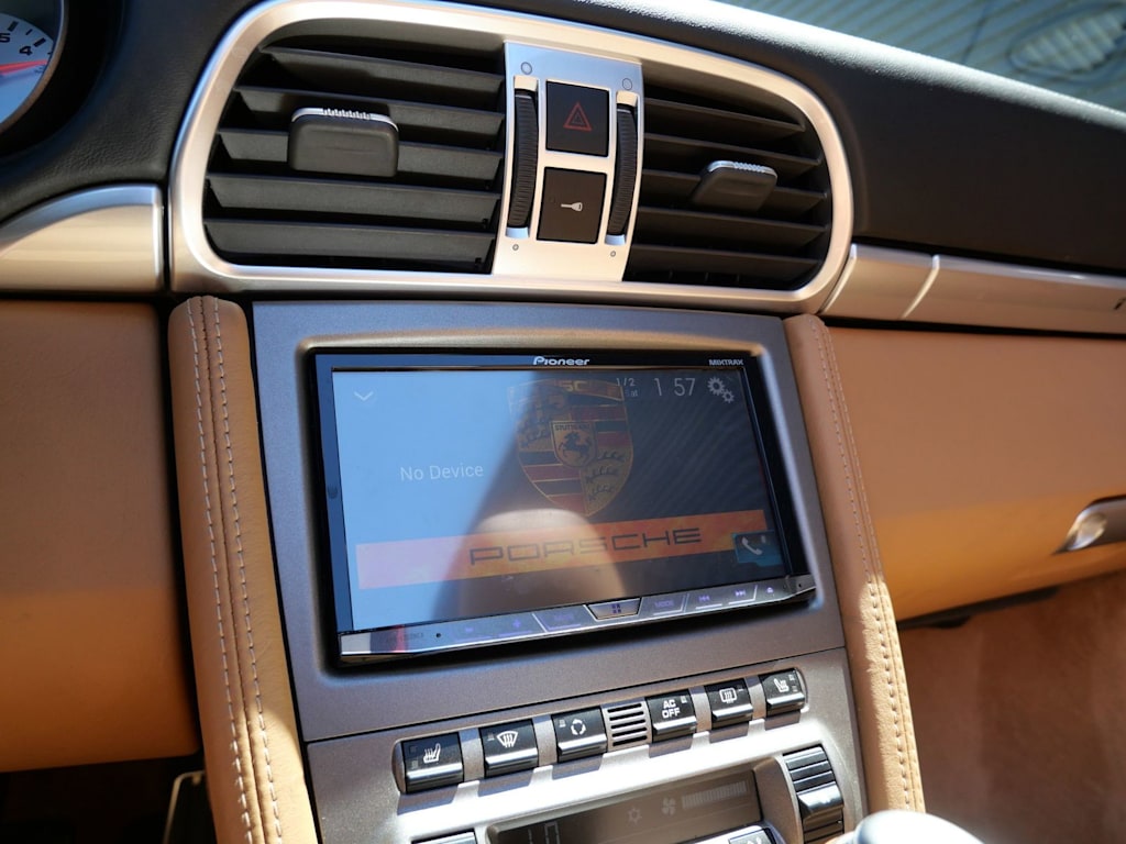 Thumbnail: 2008 Porsche 911 - 7