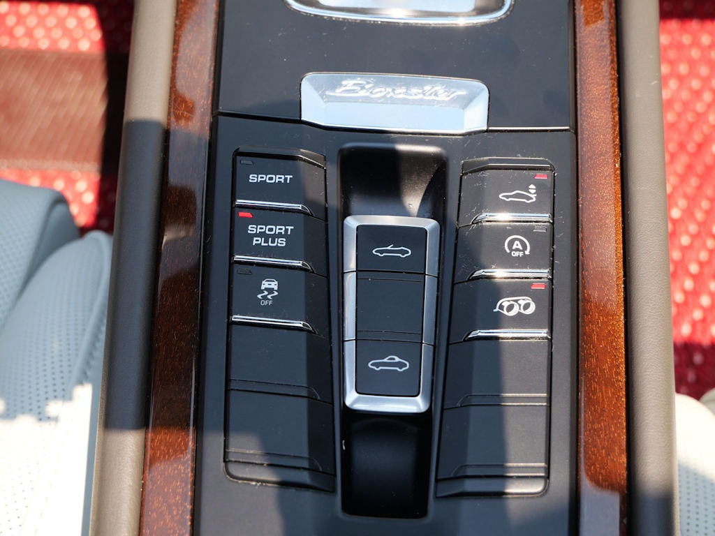 Thumbnail: 2013 Porsche Boxster - 15