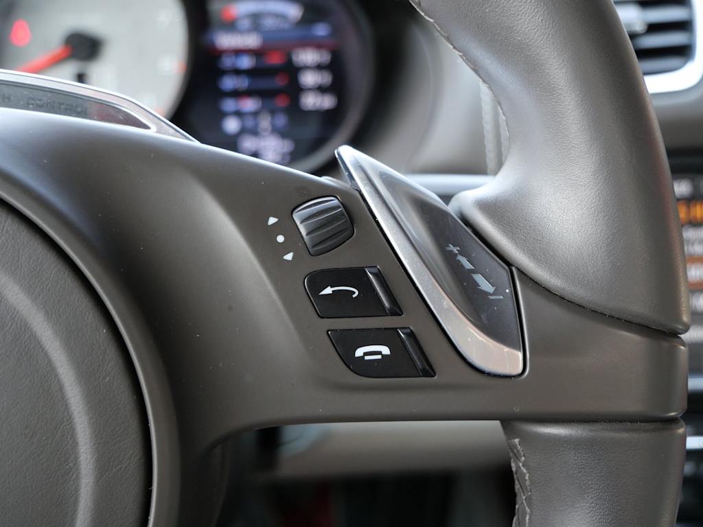 Thumbnail: 2013 Porsche Boxster - 19