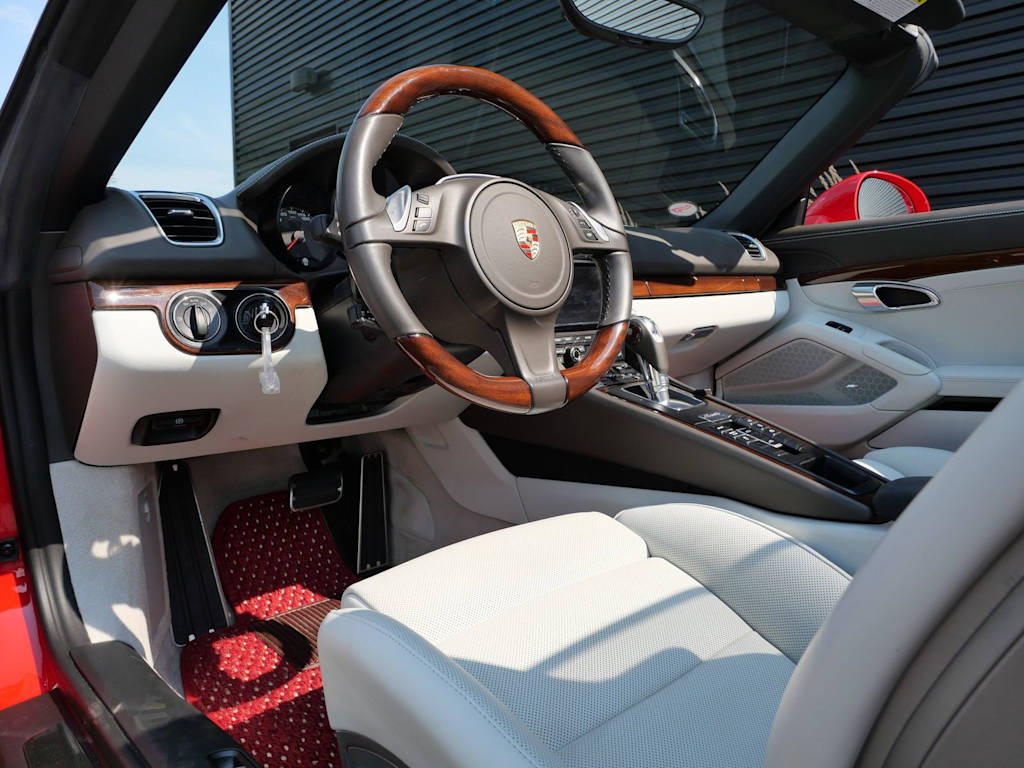 Thumbnail: 2013 Porsche Boxster - 5