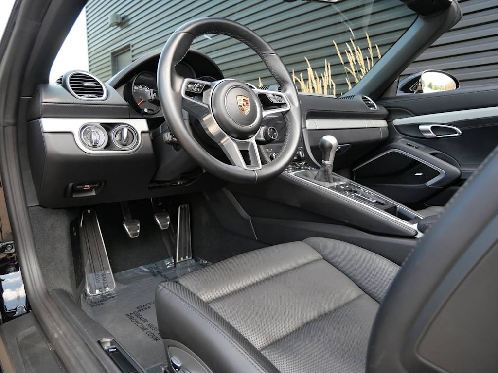 Thumbnail: 2024 Porsche 718 Boxster - 2