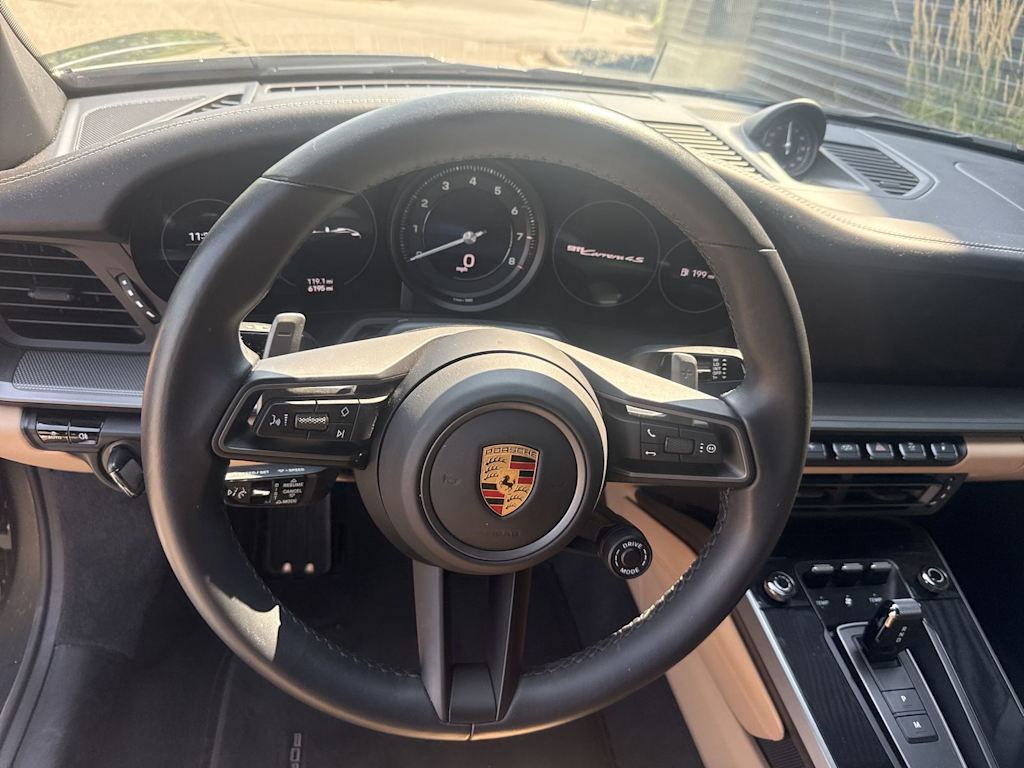 Thumbnail: 2020 Porsche 911 - 5