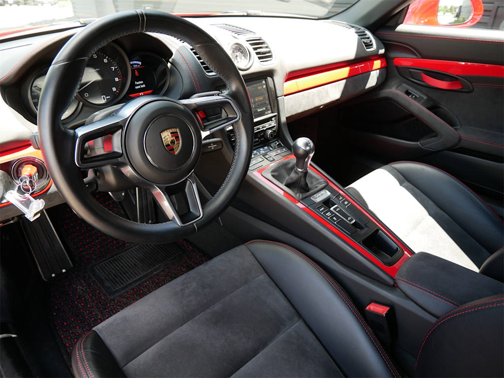 Thumbnail: 2016 Porsche Boxster - 2