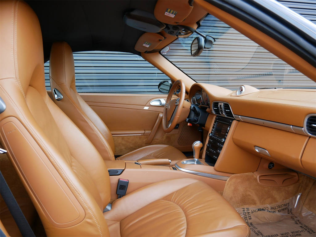 Thumbnail: 2009 Porsche 911 - 8