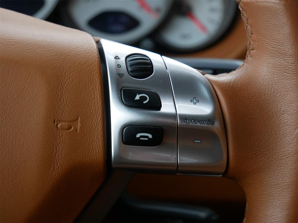 Thumbnail: 2009 Porsche 911 - 21