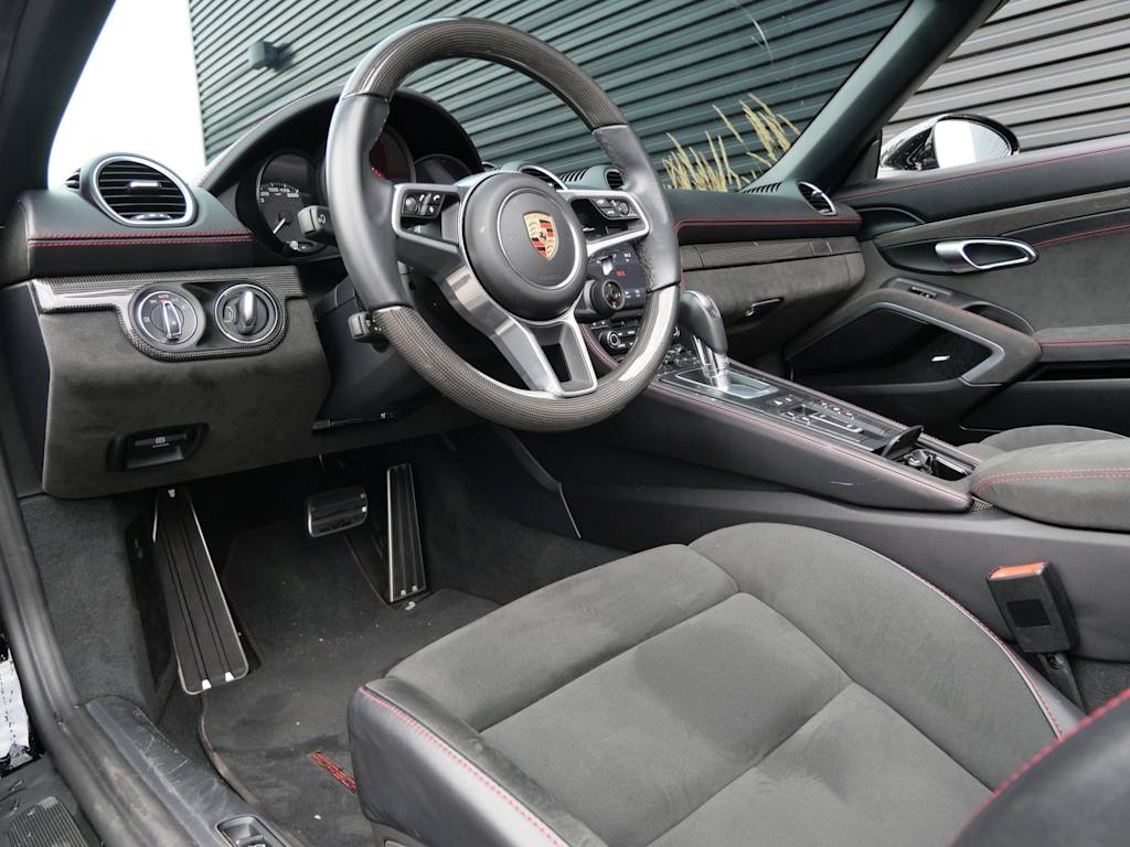 Thumbnail: 2023 Porsche 718 Boxster - 2